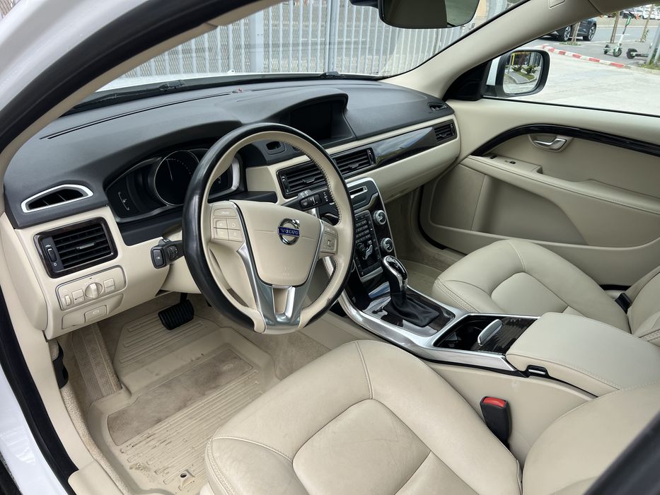 Volvo XC70 2016 2,5 L 4x4 Super car