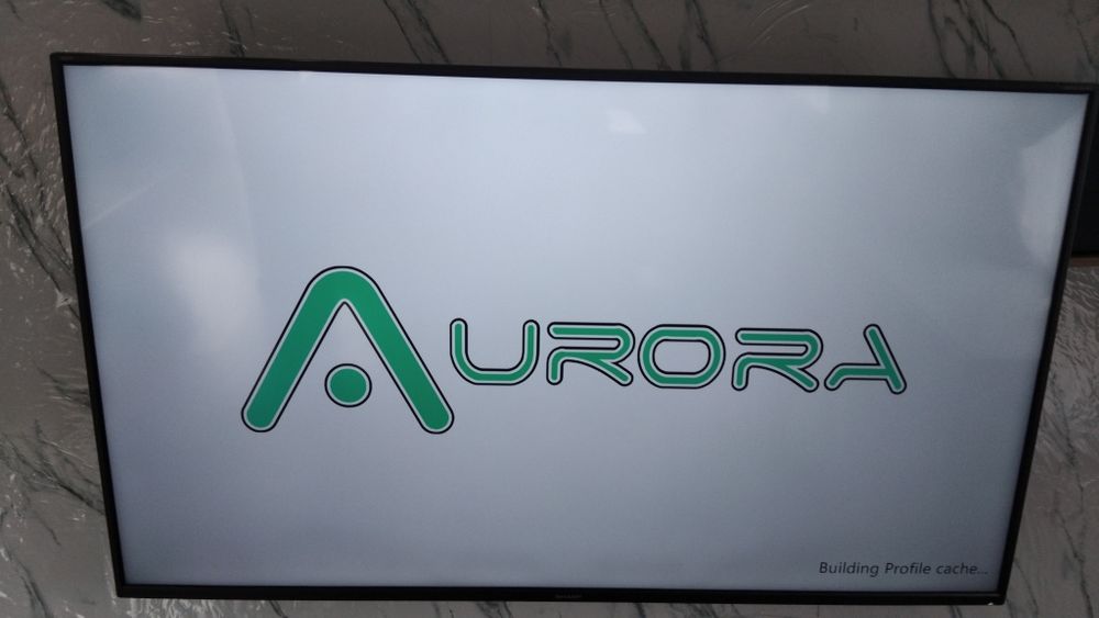 Xbox360 със 15 вградени игри