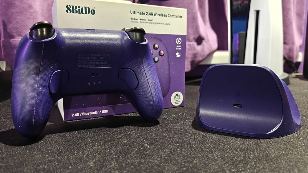 Джойстик 8BitDo Ultimate wireless с charging dock