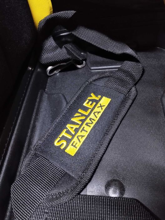 Чанта за и калъф за инструменти Stanley чисто нови