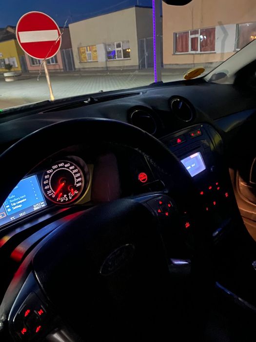 Vând Ford Mondeo mk4 2008