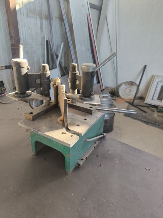 Пайка для ПВХ профилей.