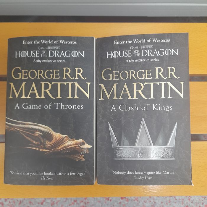 Лот - сай фай и фентъзи на английски