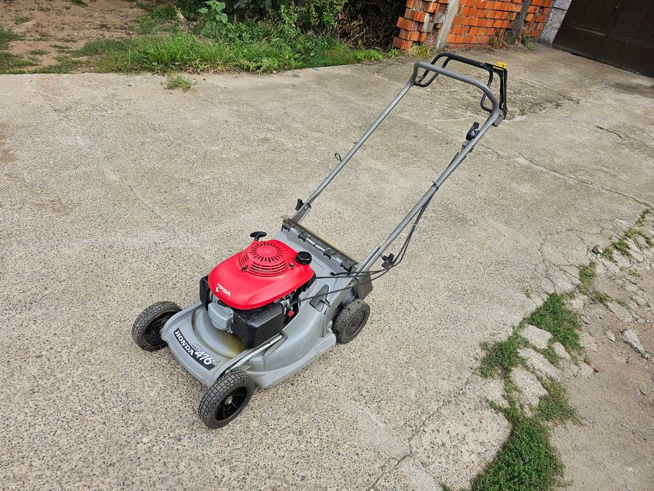 СамоХодна Косачка HONDA Перфектна.