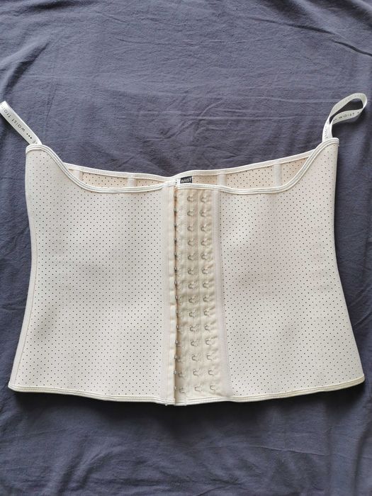 Корсет моделирующий