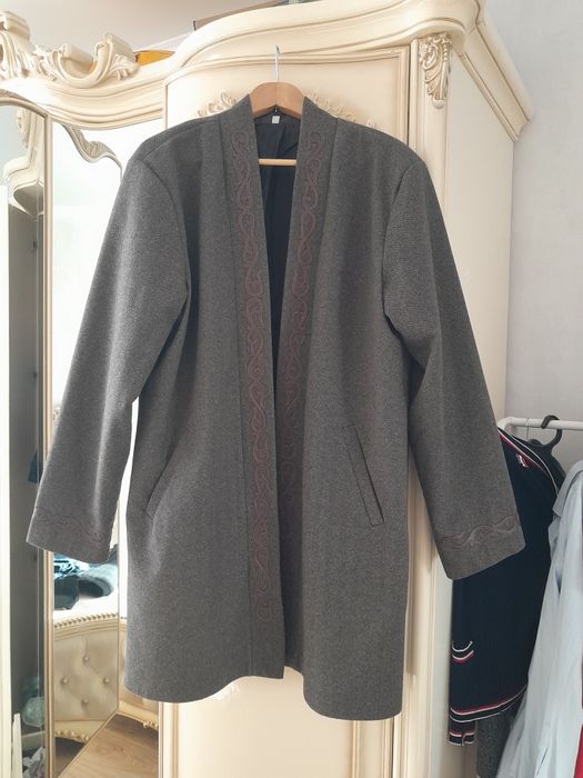 Чапан модный стильный