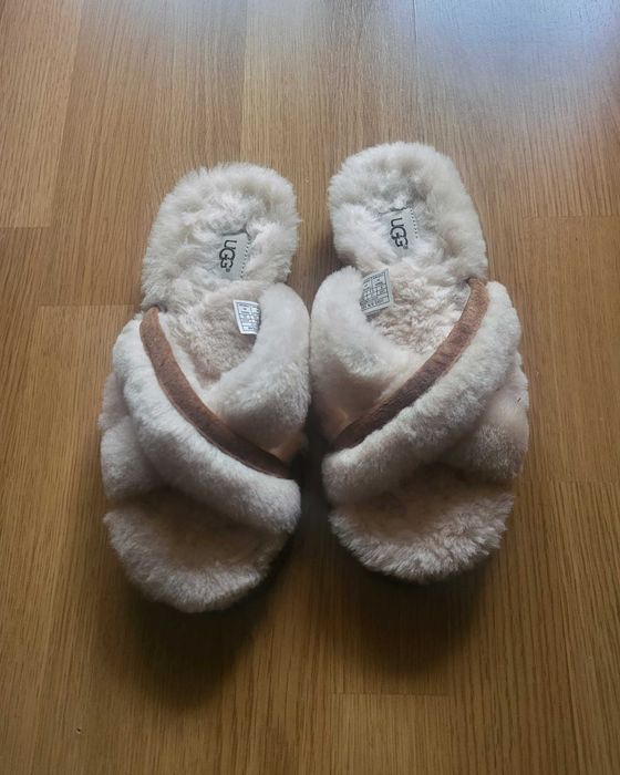 UGG 39 Нови пантофи / чехли