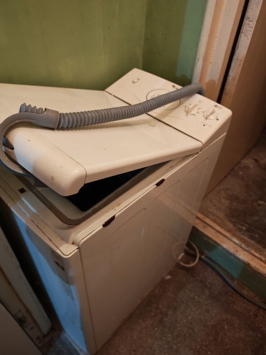 Mașina de spălat verticală