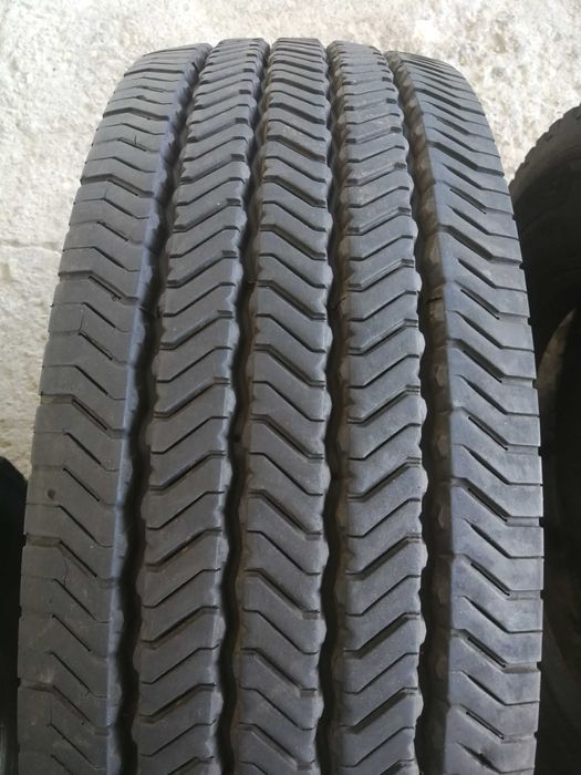 1 гума R19.5 265/70 Continental Scandinavia HS3 140M M+S 300лв. С ДДС