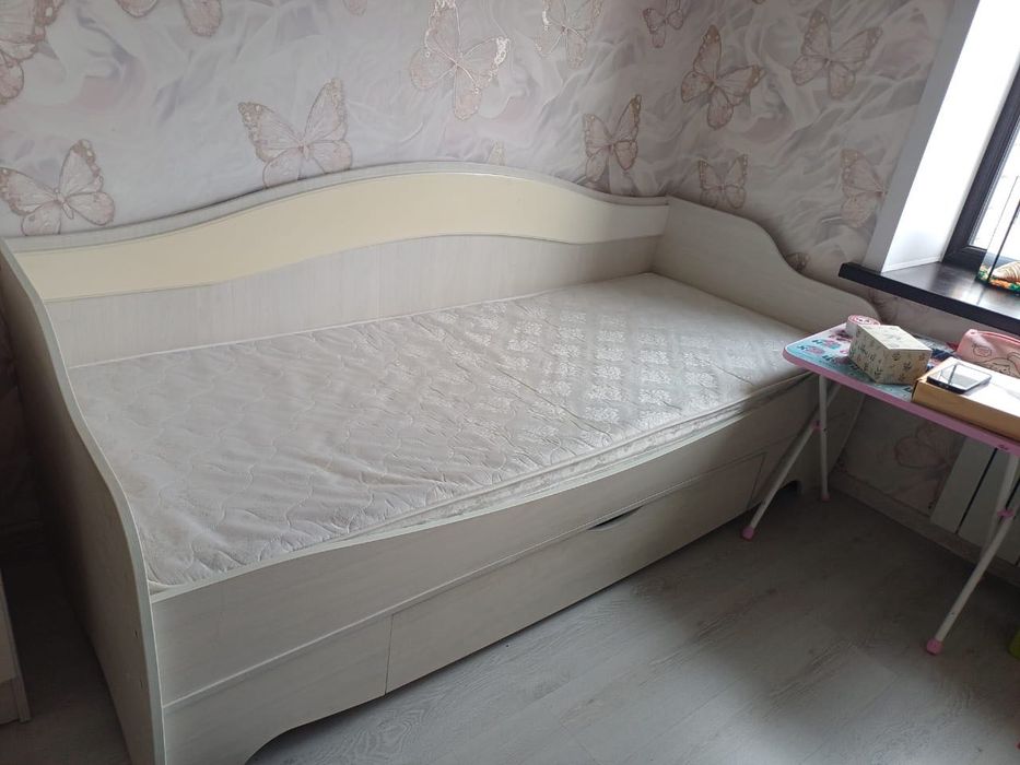 Отдам даром кровать, самовывоз