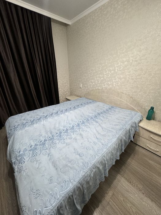 Продам спальный гарнитур