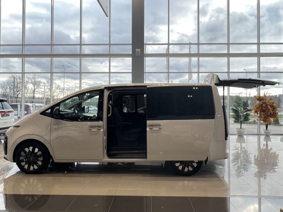 Услуги минивена 7 мест по Узбекистану Трансфер Экскурсии Сопровождение