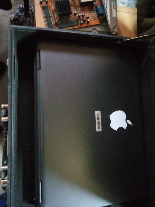 Laptop pentru piese.