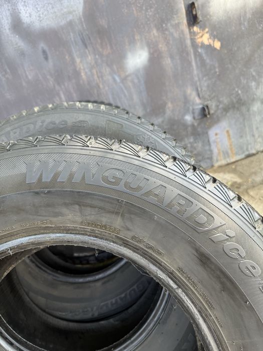 Продам Шины Roadstone