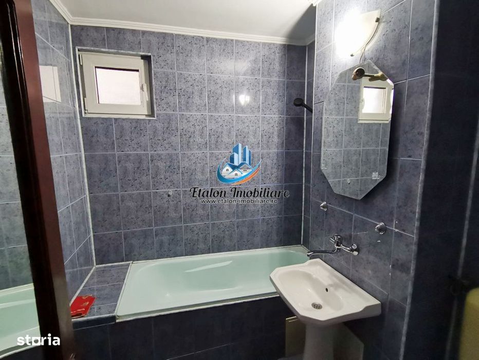 Apartament 2 camere / etaj 1 / TERASA / zona Petrodava Piatra Neamt
