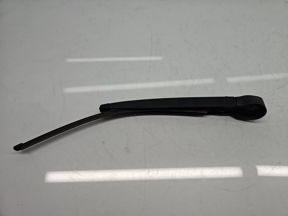 Brat stergator haion Volkswagen Touran (1T3) [Fabr 2010-2015] OEM