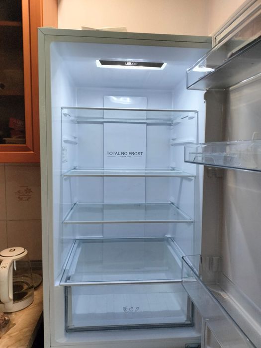 Срочно продам холодильник