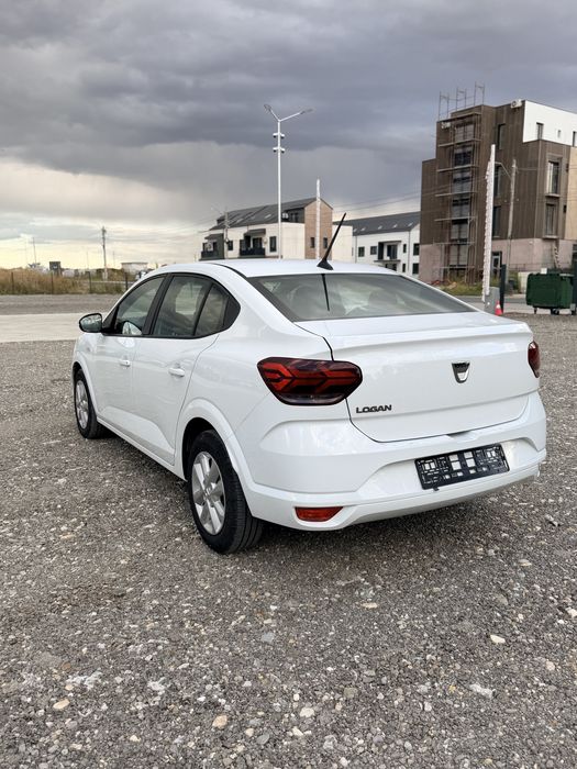 LOGAN SEDAN 1.0 TCe 90CP Comfort VP