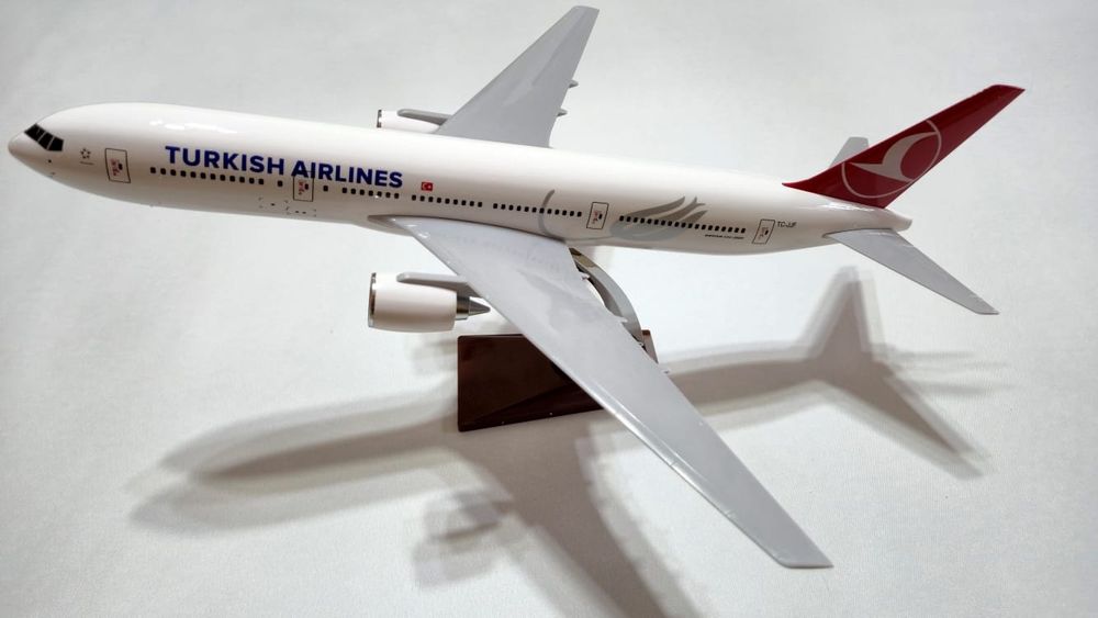 Модели самолетов 42 - 47 см без шасси