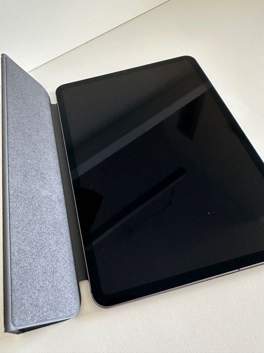 Apple iPad Pro 11 Inch (2019) 256 Gb WiFi+Cellular & Husa Noua