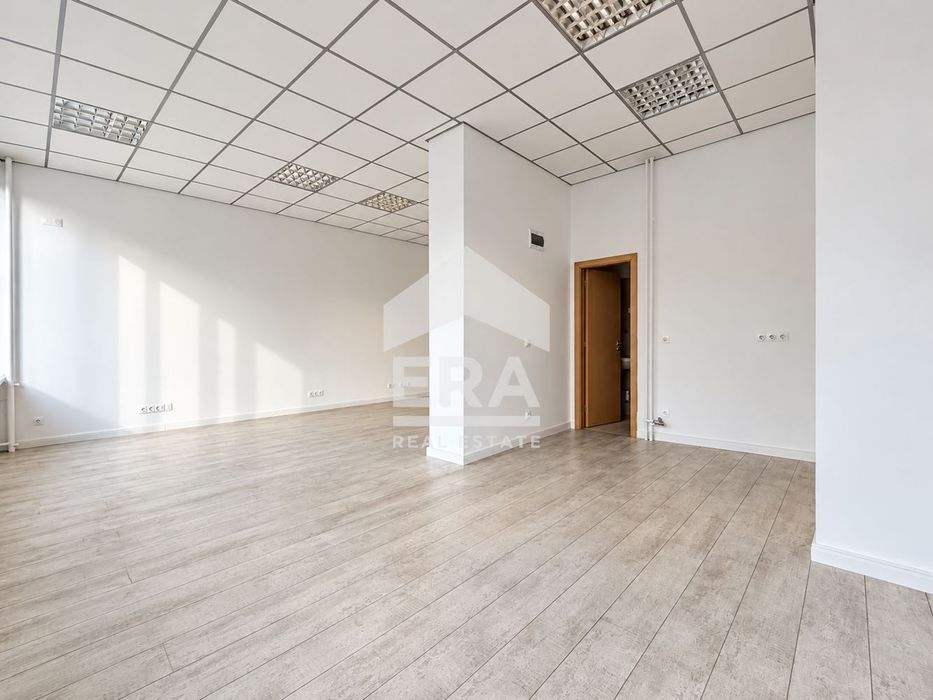Дава се под наем Магазин в София, Банишора - 48 кв.м за 800 € - Снимка #2