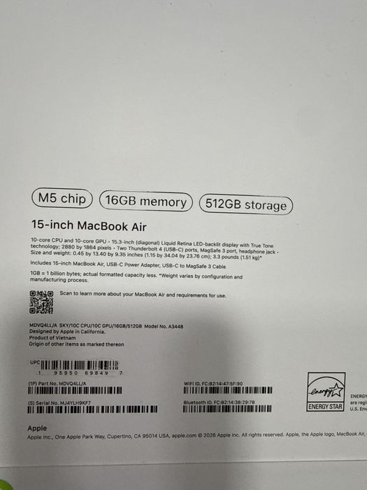 MacBook Air m5chip 15-inch  16/512