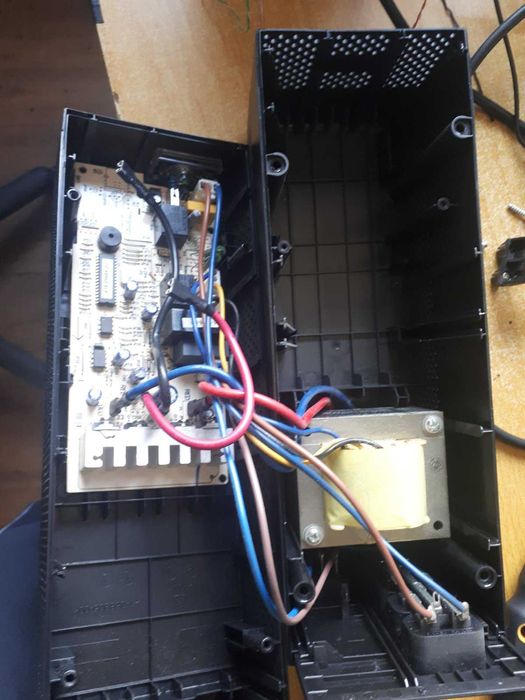 UPS EATON 5E 650VA-300/360W Юпиес за Парно