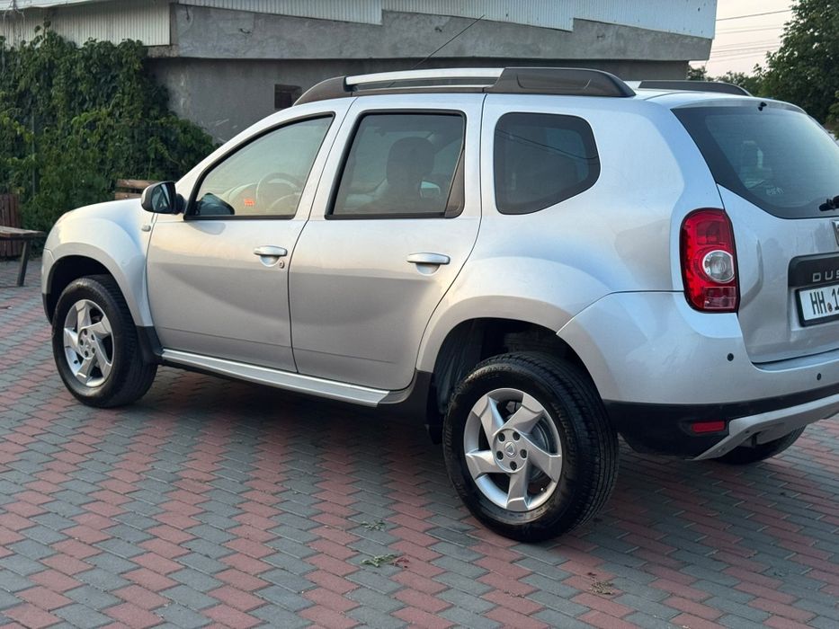 Dacia Duster Model Prestige Benzina si Gaz