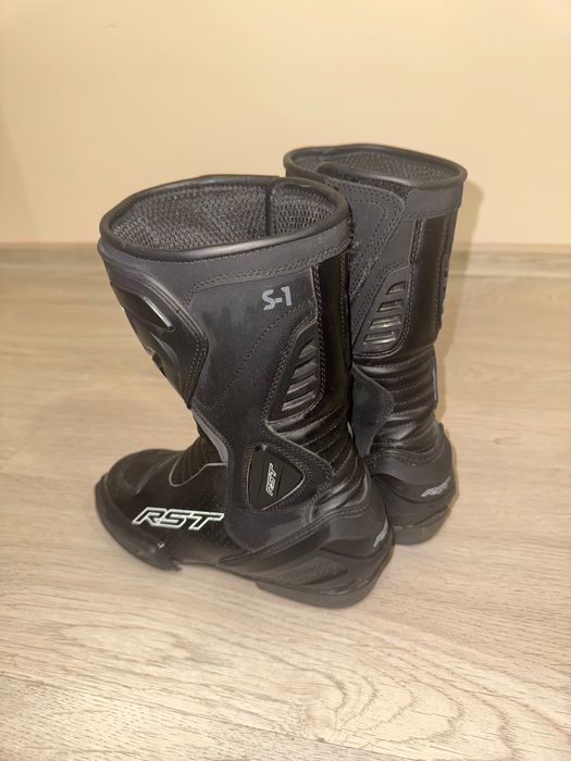 дамски мотоциклетни ботуши RST S1