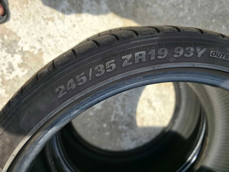 2 Anvelope VARA - 245/35/19 93Y - KUMHO Ecsta PS71 - APP NOI - DOT 4723 !