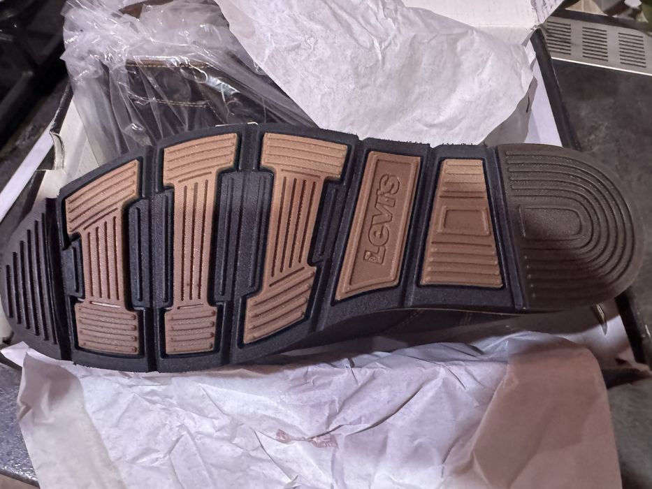 Vand Ghete Levi’s originale piele noi