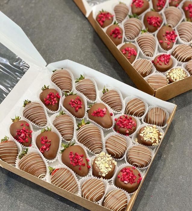 клубника в шоколаде