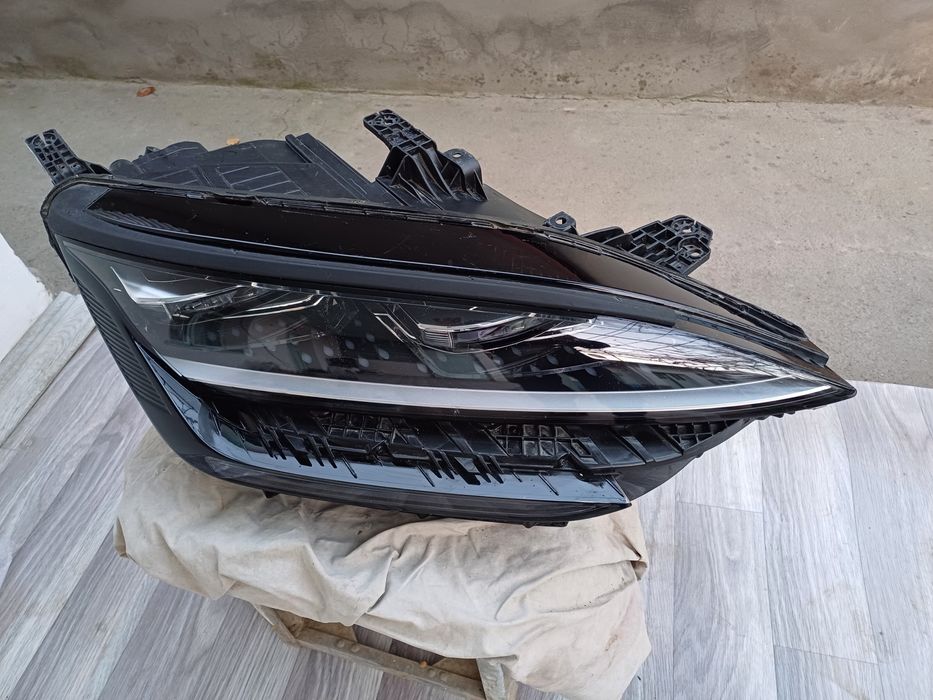 BYD Чемпион фара унг томони