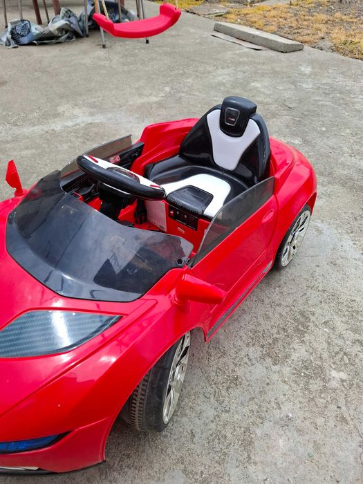 Акумулаторна Кола