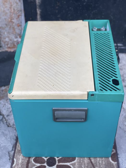 Хладилна чанта Газ,12v и 220v