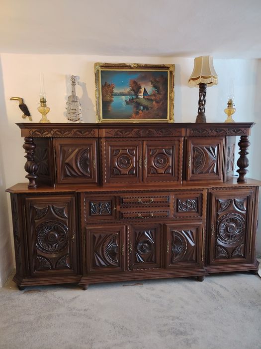 Bufet , comodă din lemn masiv de Mahon