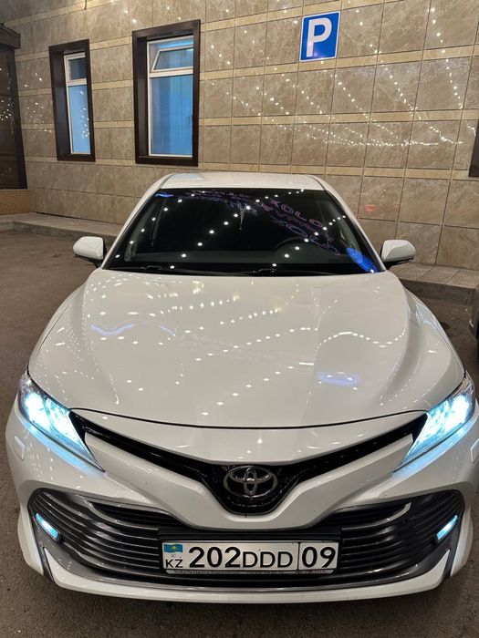 Тойота Камри 70