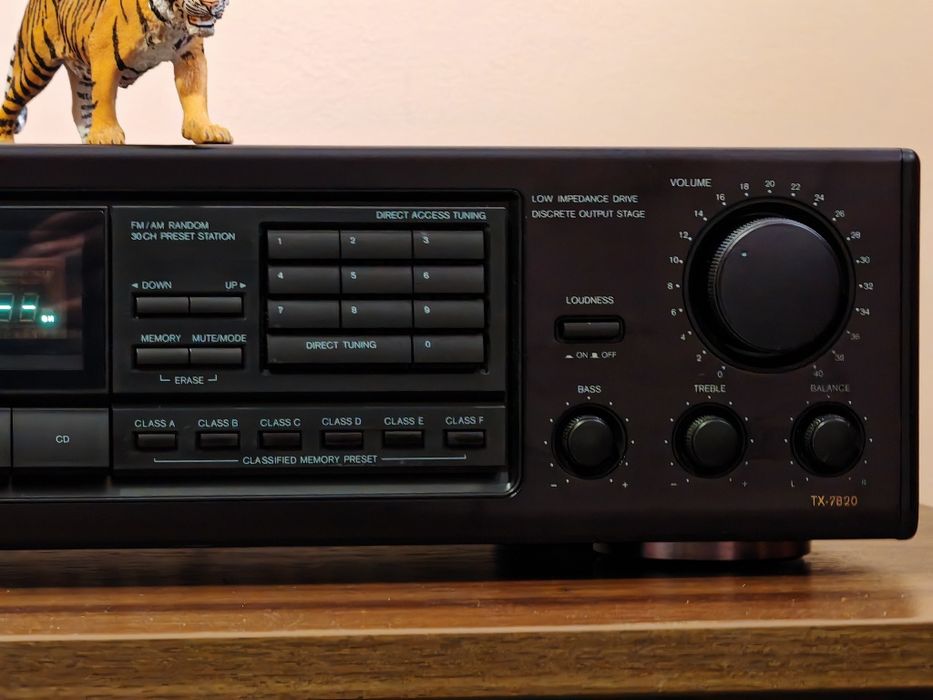 Onkyo TX-7280. O piesă superbă. Calități de top. Preț fix !