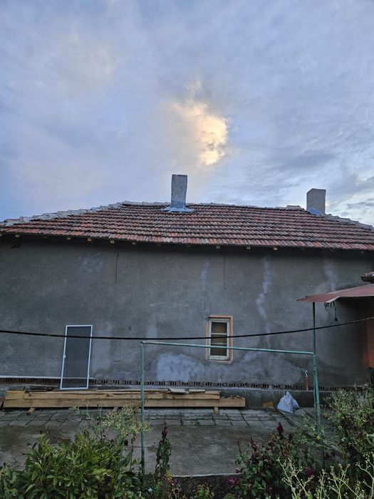 Продава се Къща в Плевен, Сторгозия - 140 кв.м за 204 €/кв.м - Снимка #2