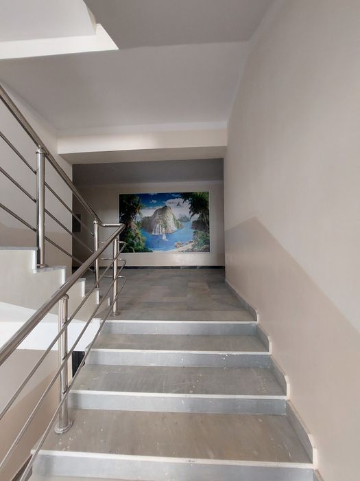 Hujjati tayyor 2 xonali kvartira