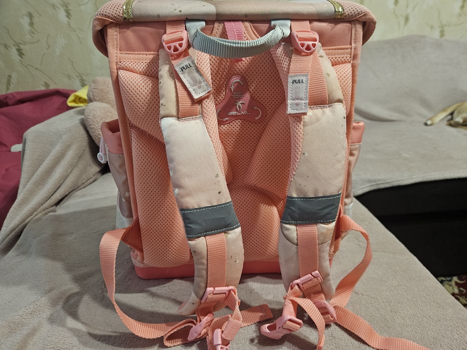 Ученическа раница за момиче