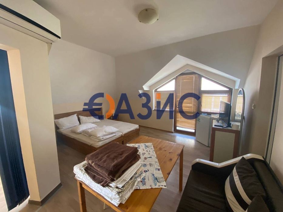 Продава се Хотел в Черноморец - 660 кв.м за 1023 €/кв.м - Снимка #7