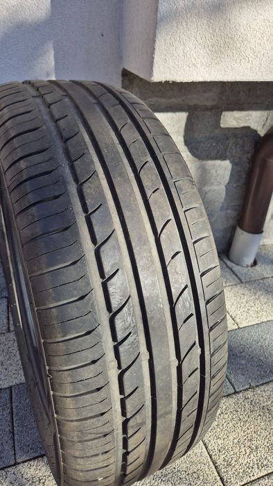 Летни гуми Westlake  235/55 R20