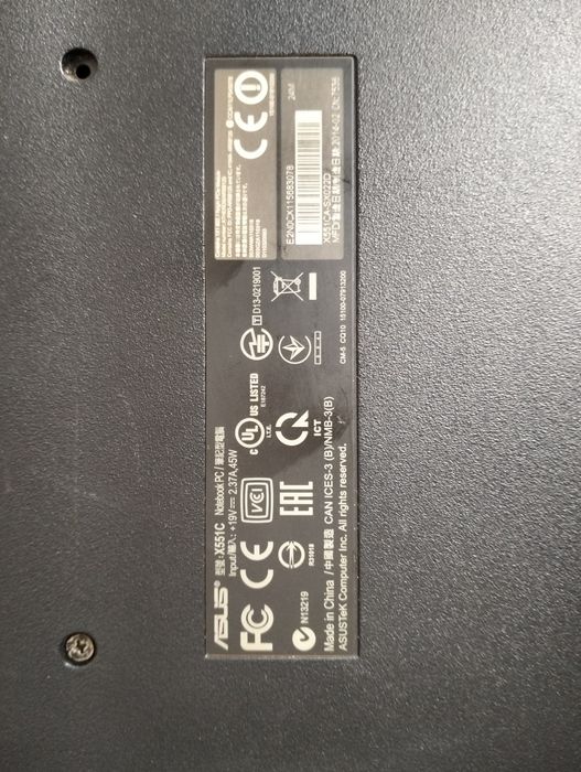 Vand laptop asus de piese