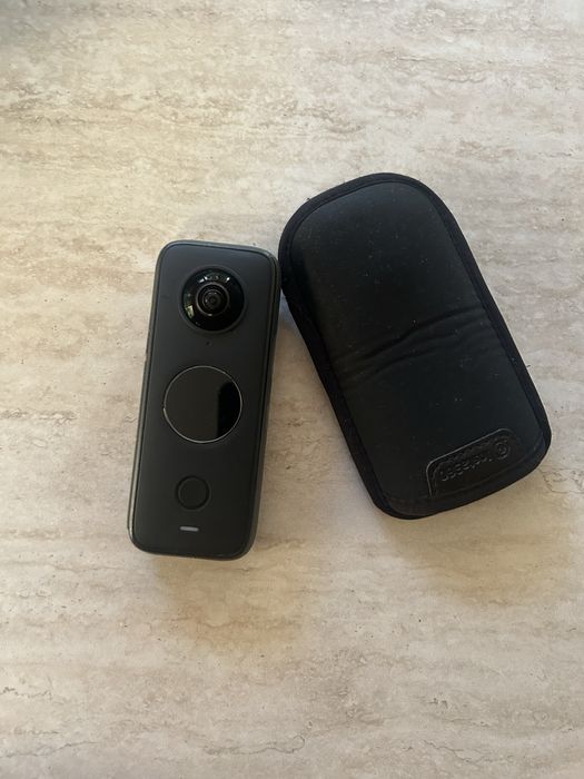 Продам камеру Insta 360x2