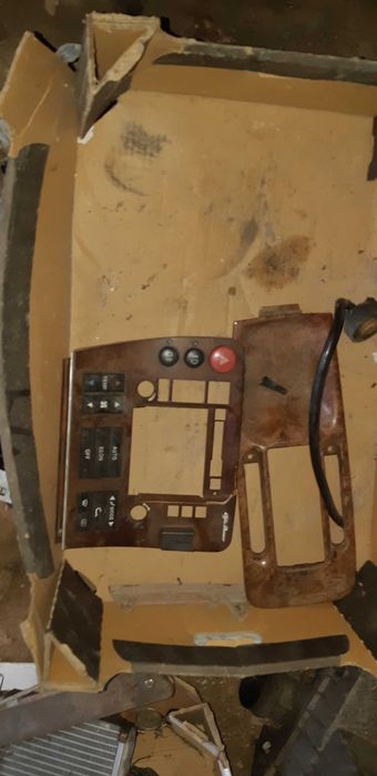 Алфа Ромео-166-2000куб –бензин-2000година-останали части