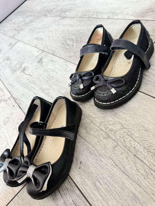 Туфли на девочку 26-27 размеры