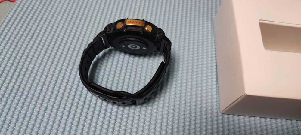 Amazfit T-Rex2 в добро състояние