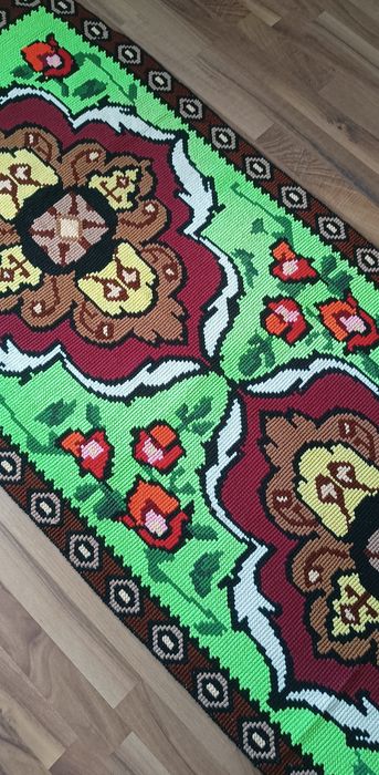 Vând carpetă tradițională originală nouă