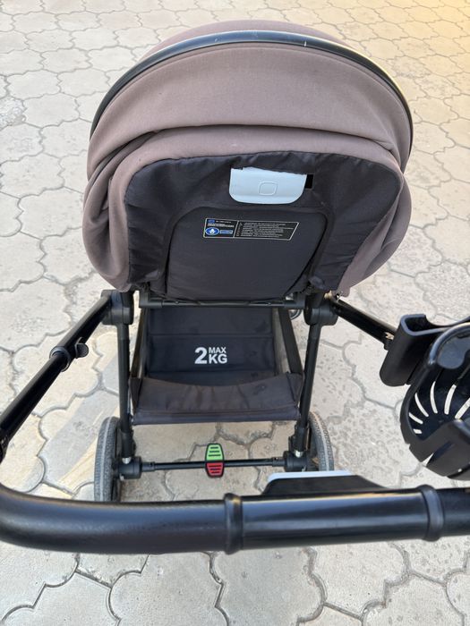 Продам коляску ining baby